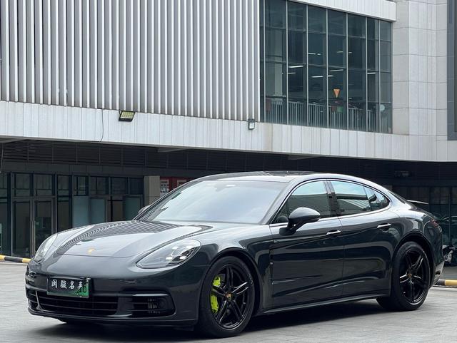 Panamera E-Hybrid Модель 2018 года Panamera 4 E-Hybrid 2.9T – фото 1