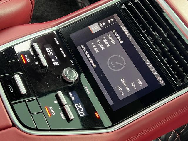 Panamera E-Hybrid Модель 2018 года Panamera 4 E-Hybrid 2.9T – фото 11