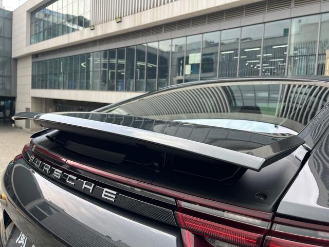 Panamera E-Hybrid Модель 2018 года Panamera 4 E-Hybrid 2.9T – фото 17