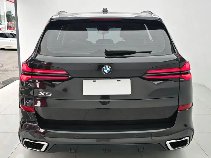 BMW X5 2023 Model xDrive30Li Exclusive Model M Sports Night Set – фото 6