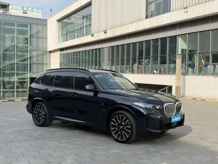 BMW X5 2023 Model xDrive40Li M Sports Night Set – фото 3