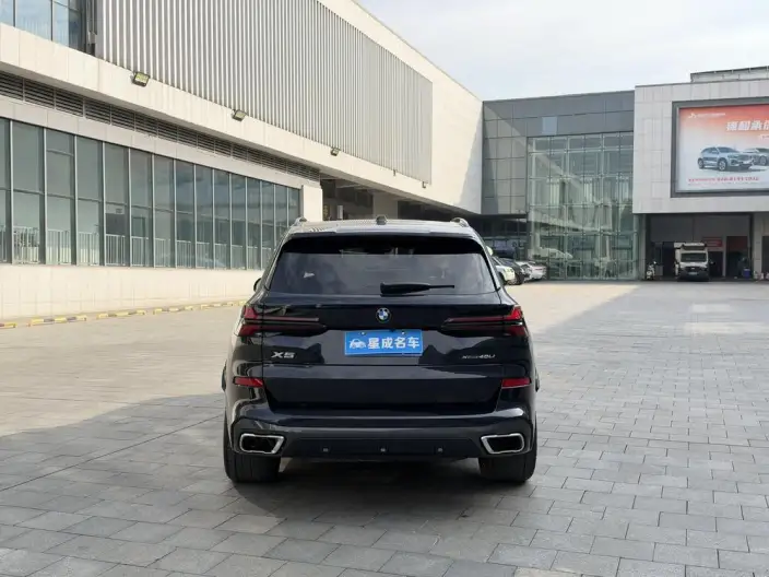 BMW X5 2023 Model xDrive40Li M Sports Night Set – фото 5