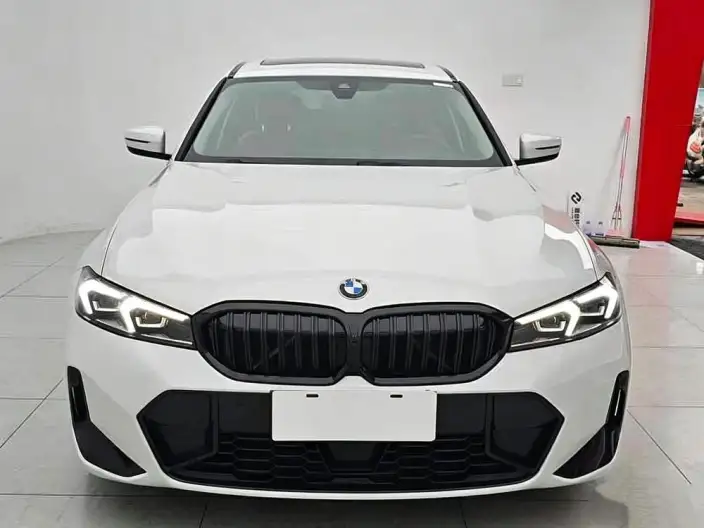 BMW 3 Series 2025 Model 325Li M Sports Set – фото 2