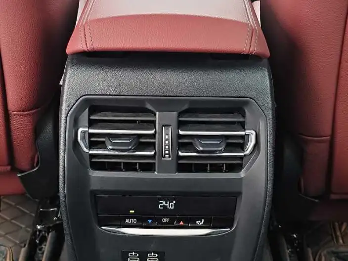 BMW 3 Series 2025 Model 325Li M Sports Set – фото 9