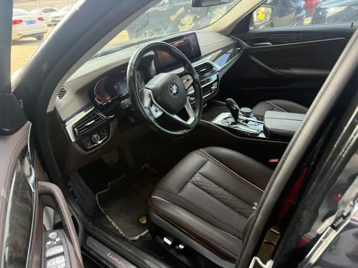 BMW 5 Series 2021 Model Facelift 525Li Luxury Set – фото 7