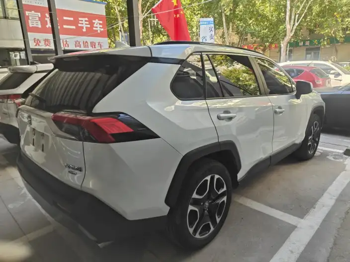 Toyota RAV4 2021 Model 2.0L CVT 4WD Premium Edition