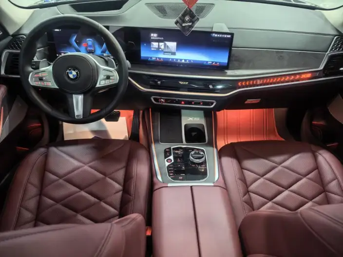 BMW X5 2023 Model xDrive30Li Exclusive Model M Sports Night Set – фото 7