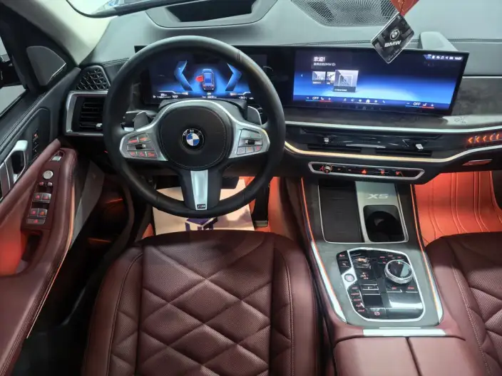 BMW X5 2023 Model xDrive30Li Exclusive Model M Sports Night Set – фото 10