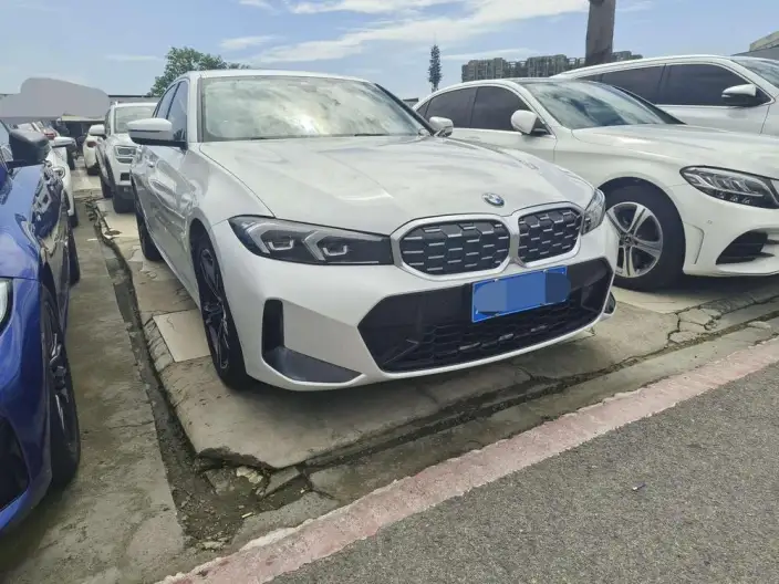 BMW 3 Series 2023 Model 325i M Sports Set – фото 3