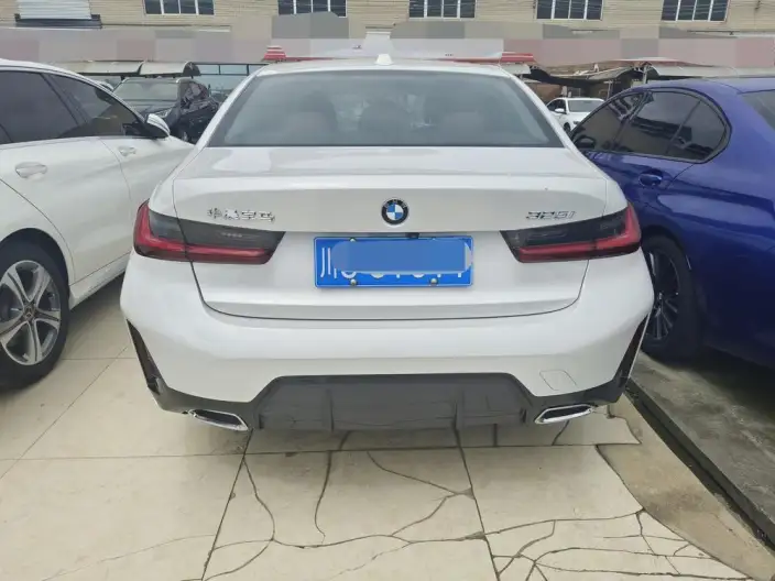 BMW 3 Series 2023 Model 325i M Sports Set – фото 4
