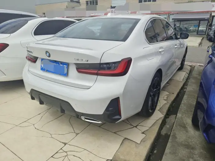 BMW 3 Series 2023 Model 325i M Sports Set – фото 5