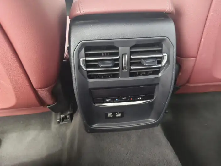 BMW 3 Series 2023 Model 325i M Sports Set – фото 10