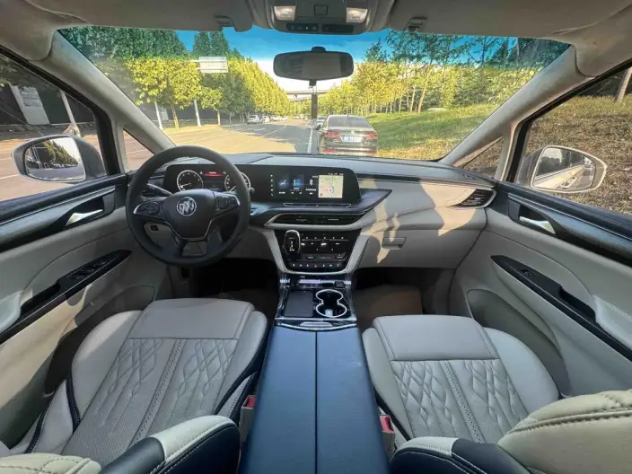 Buick GL8 2020 Model ES Luzun 653T Comfort Model – фото 5