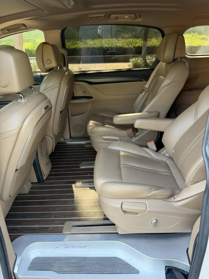 Buick GL8 2021 Model ES Luzun 653T Exclusive Model – фото 9