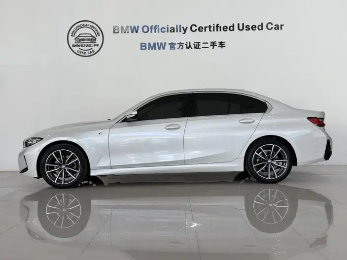 BMW 3 Series 2025 Model 325Li M Sports Set
