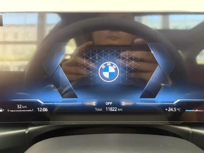 BMW 3 Series 2025 Model 325Li M Sports Set – фото 9
