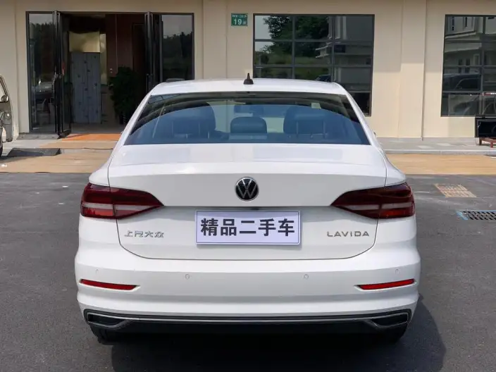 Volkswagen Lavida 2021 Model 1.5L Automatic Comfort Edition – фото 5