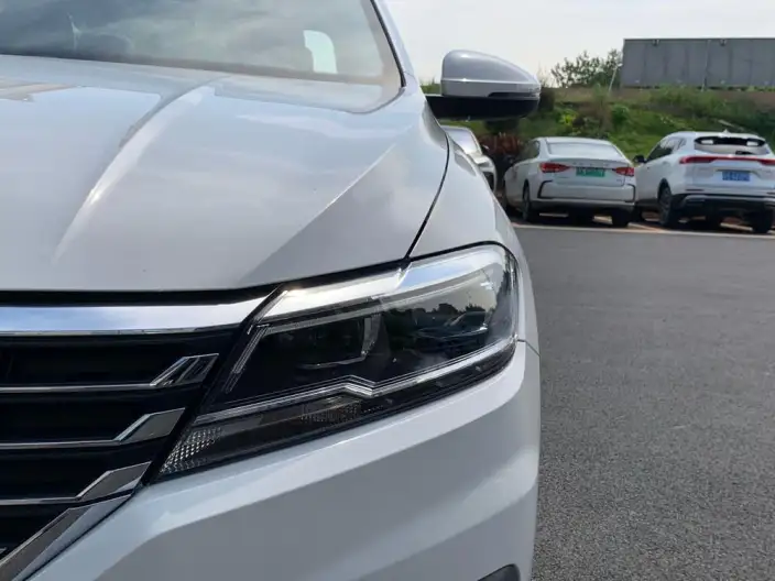 Volkswagen Lavida 2021 Model 1.5L Automatic Comfort Edition – фото 8