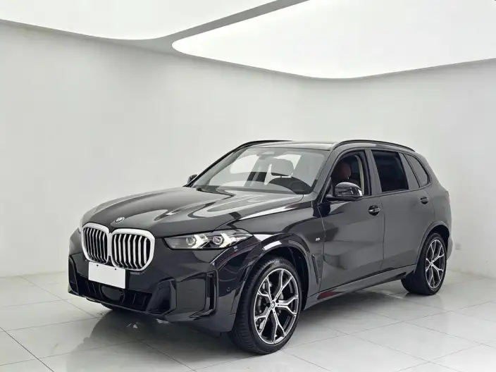 BMW X5 2025 Model xDrive30Li Exclusive Model M Sports Night Set