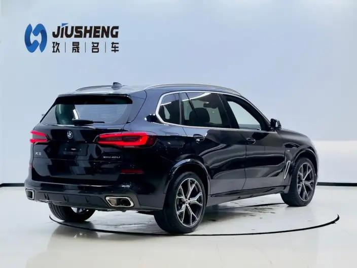 BMW X5 2022 Model Facelift xDrive 40Li M Sports Set – фото 6