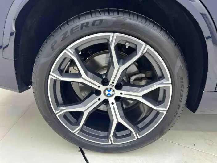BMW X5 2022 Model Facelift xDrive 40Li M Sports Set – фото 7
