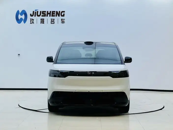 ZEEKR MIX 2025 Model 76kWh Smart Driving Edition – фото 2