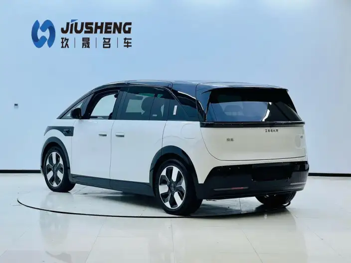 ZEEKR MIX 2025 Model 76kWh Smart Driving Edition – фото 4