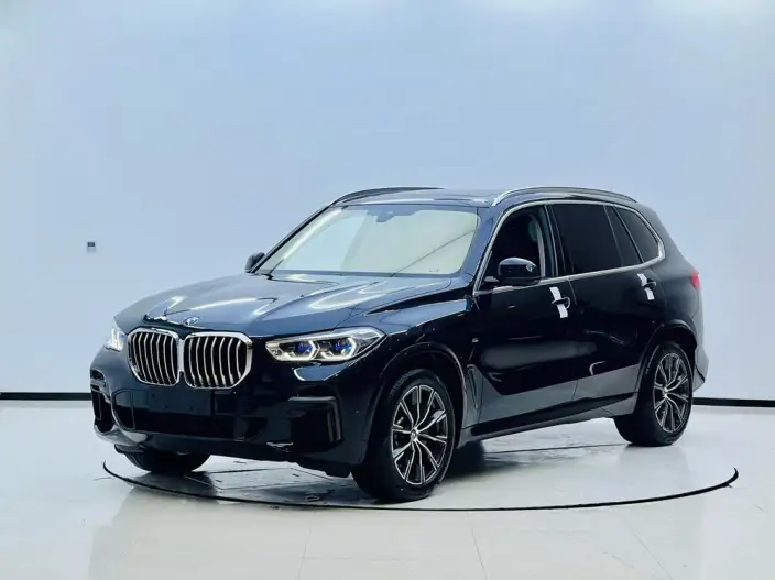 BMW X5 2022 Model Facelift xDrive 30Li Exclusive Model M Sports Set