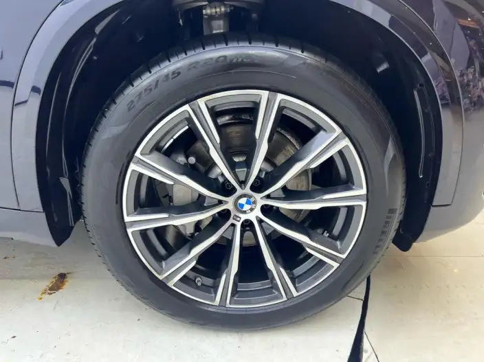 BMW X5 2022 Model Facelift xDrive 30Li Exclusive Model M Sports Set – фото 7