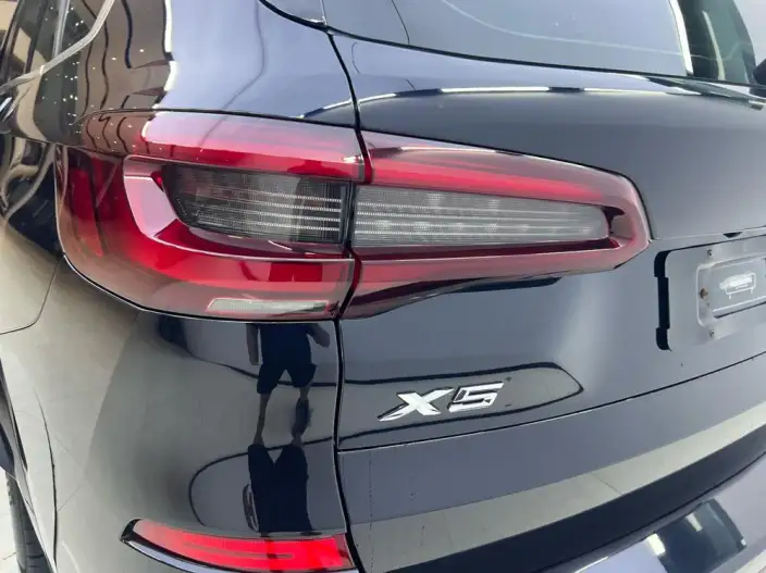 BMW X5 2022 Model Facelift xDrive 30Li Exclusive Model M Sports Set – фото 9