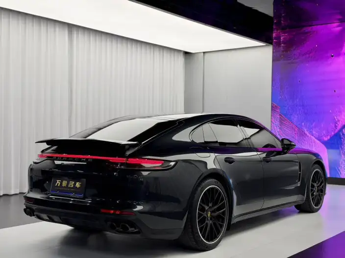 Panamera 2023 Model Facelift Panamera 2.9T Platinum edition – фото 6