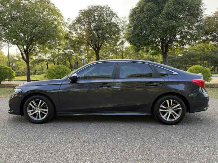 Honda Civic 2023 Model 240TURBO CVT Momentum Edition – фото 4