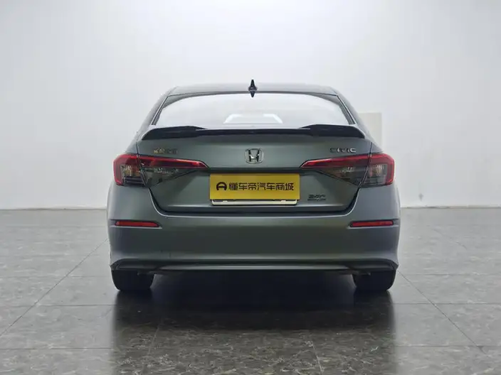 Honda Civic 2022 Model 240TURBO CVT Dynamic Edition – фото 6