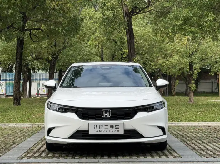 Model Ge 2023 Model 240TURBO CVT Technology Edition – фото 2