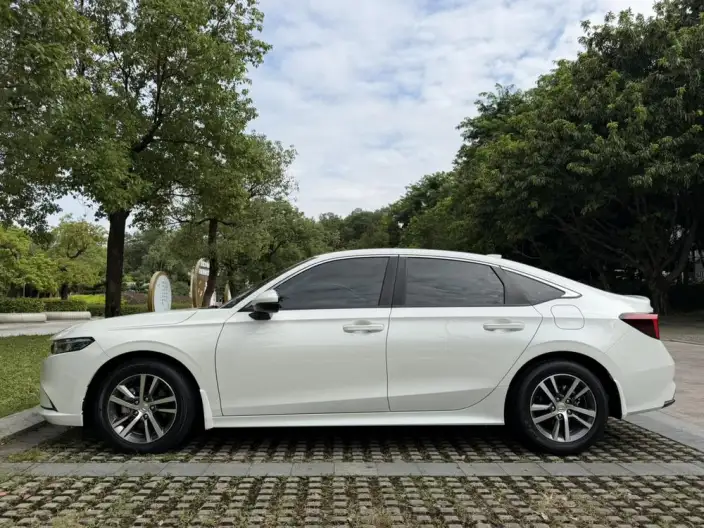 Model Ge 2023 Model 240TURBO CVT Technology Edition – фото 4