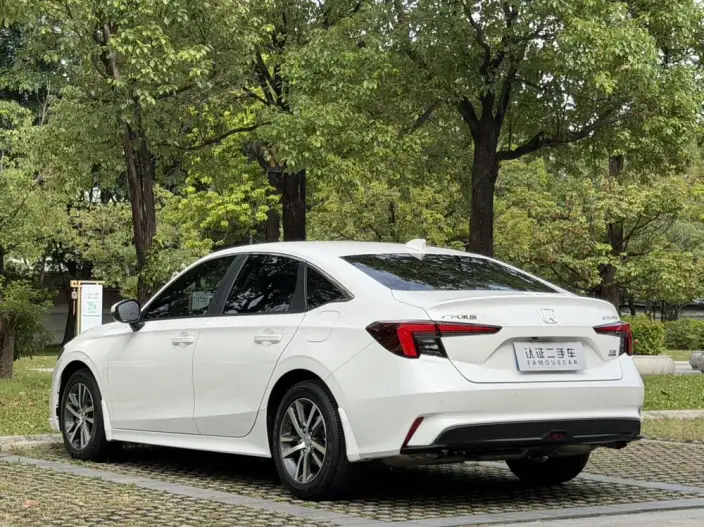 Model Ge 2023 Model 240TURBO CVT Technology Edition – фото 5