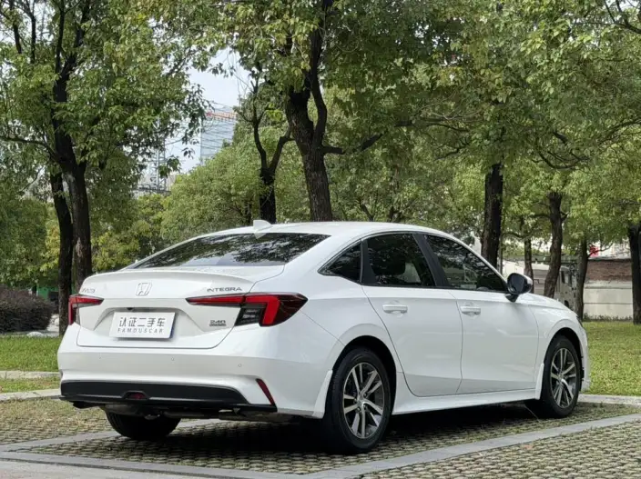 Model Ge 2023 Model 240TURBO CVT Technology Edition – фото 7