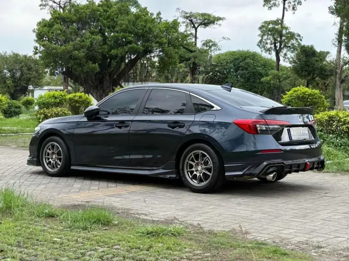 Honda Civic 2022 Model 240TURBO CVT Dynamic Edition – фото 4