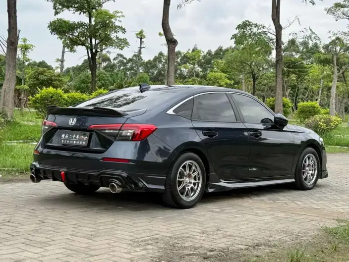 Honda Civic 2022 Model 240TURBO CVT Dynamic Edition – фото 6