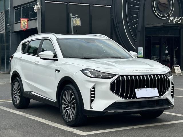 Jetour X70 PLUS 2024 Champion Edition 1.6T DCT Champion ULTRA 5-Seater