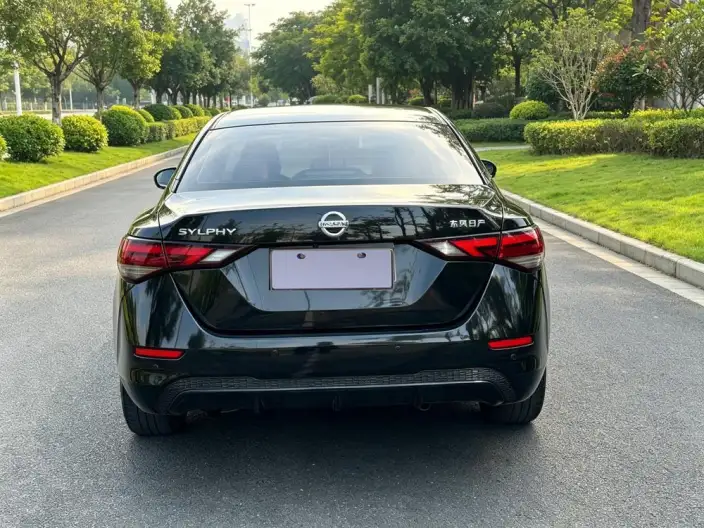 Nissan Sylphy 2021 Model 1.6L XL CVT Smart Edition – фото 5