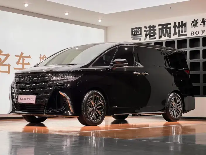 Elfa 2023 Model 2.5L Intelligent Hybrid 4WD Premium