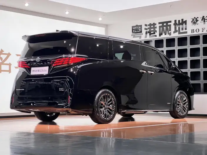 Elfa 2023 Model 2.5L Intelligent Hybrid 4WD Premium – фото 10