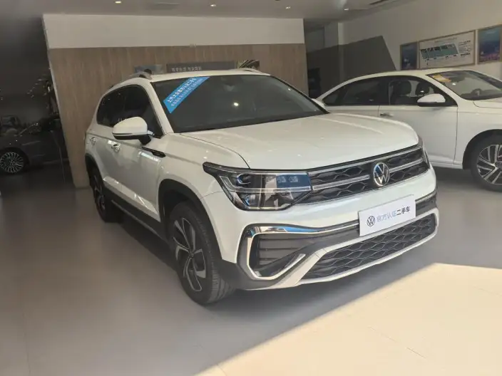 Volkswagen Tharu 2024 Model 300TSI 2WD Full Moon Edition