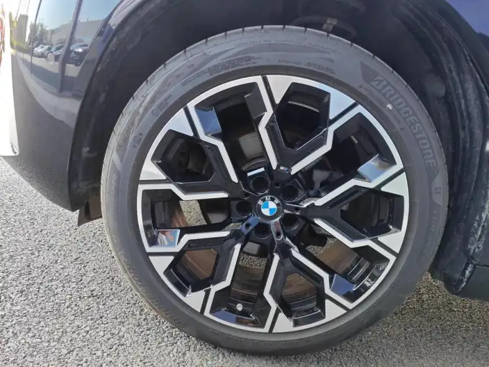 BMW X3 2025 Model xDrive30L Exclusive Model M Sports Set – фото 10