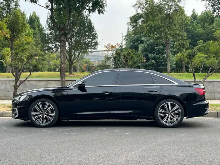 Audi A6L 2023 Model Facelift 40 TFSI Luxury Dynamic Model