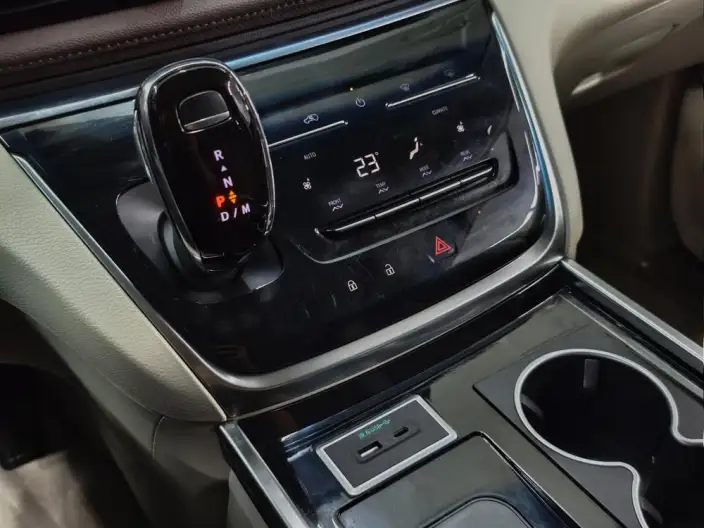Buick GL8 2021 Model Business class 652T Comfort Model – фото 8