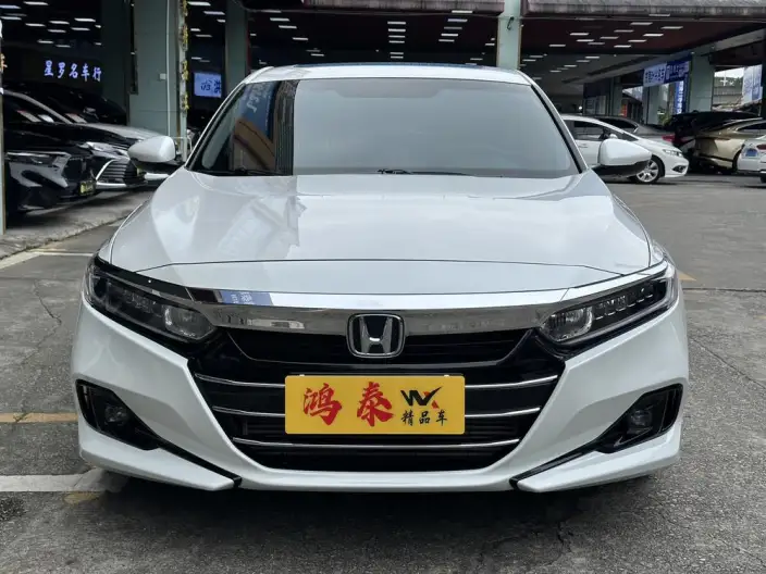 Honda Accord 2022 Model 260TURBO Deluxe Edition – фото 2