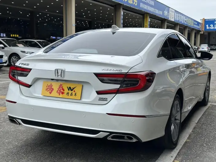 Honda Accord 2022 Model 260TURBO Deluxe Edition – фото 6