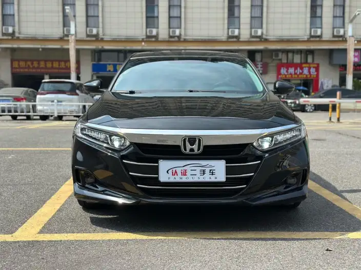 Honda Accord 2022 Model 260TURBO Deluxe Edition – фото 2